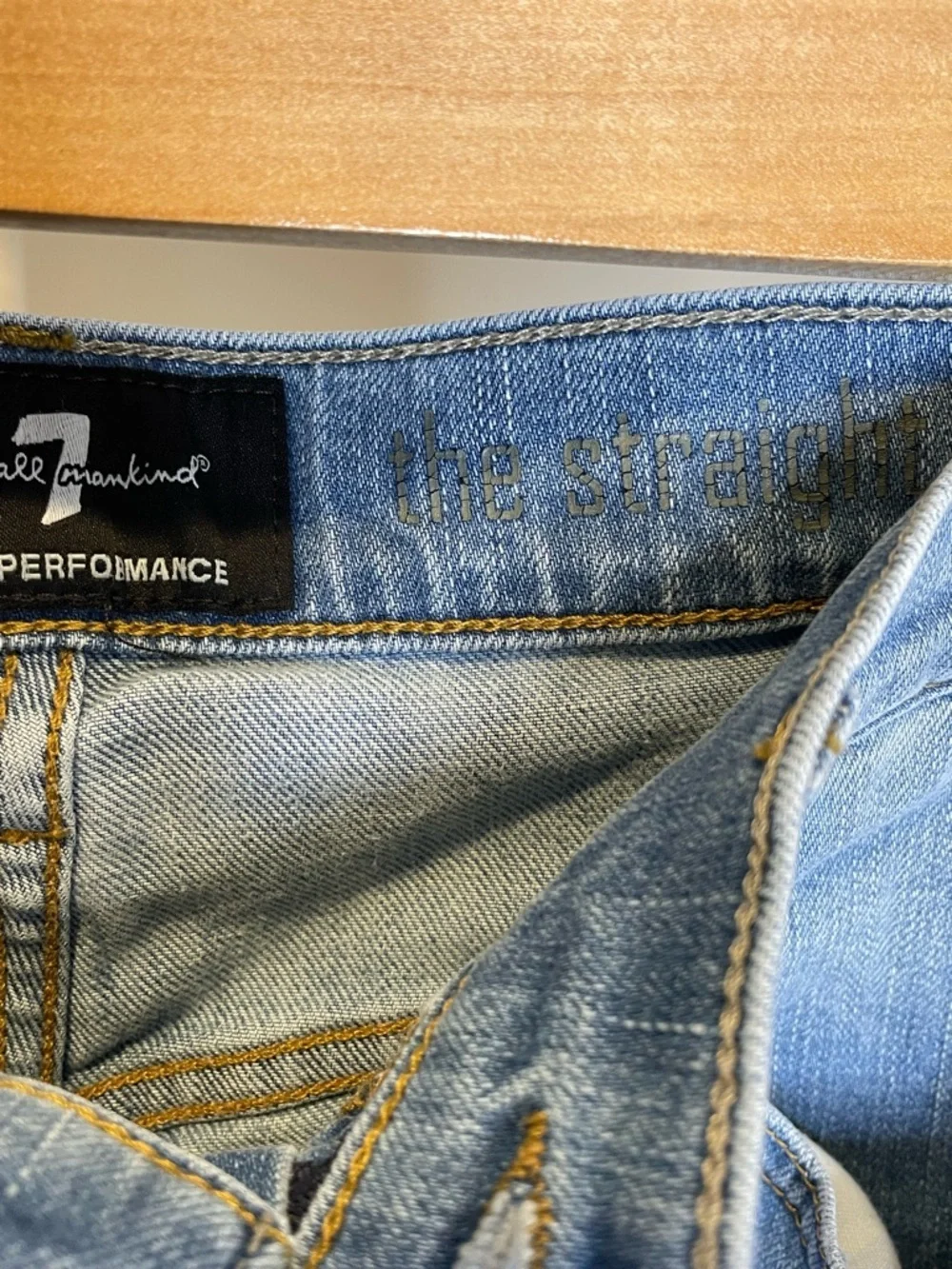 7 For All Mankind Light Blue Men’s Luxe Performance Straight Leg Jeans - Size 32